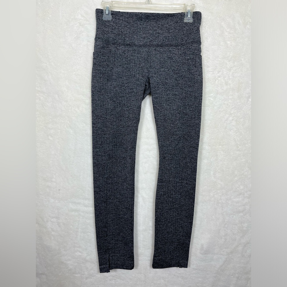 Athleta 3 pocket Grey Black Leggings Size XS
